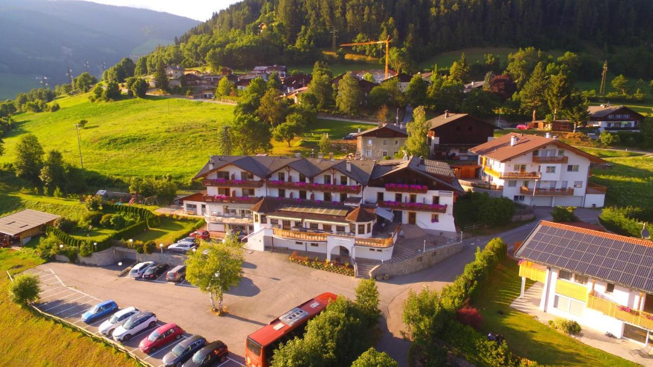Hotel Sonnenheim Sterzing Buitenkant foto