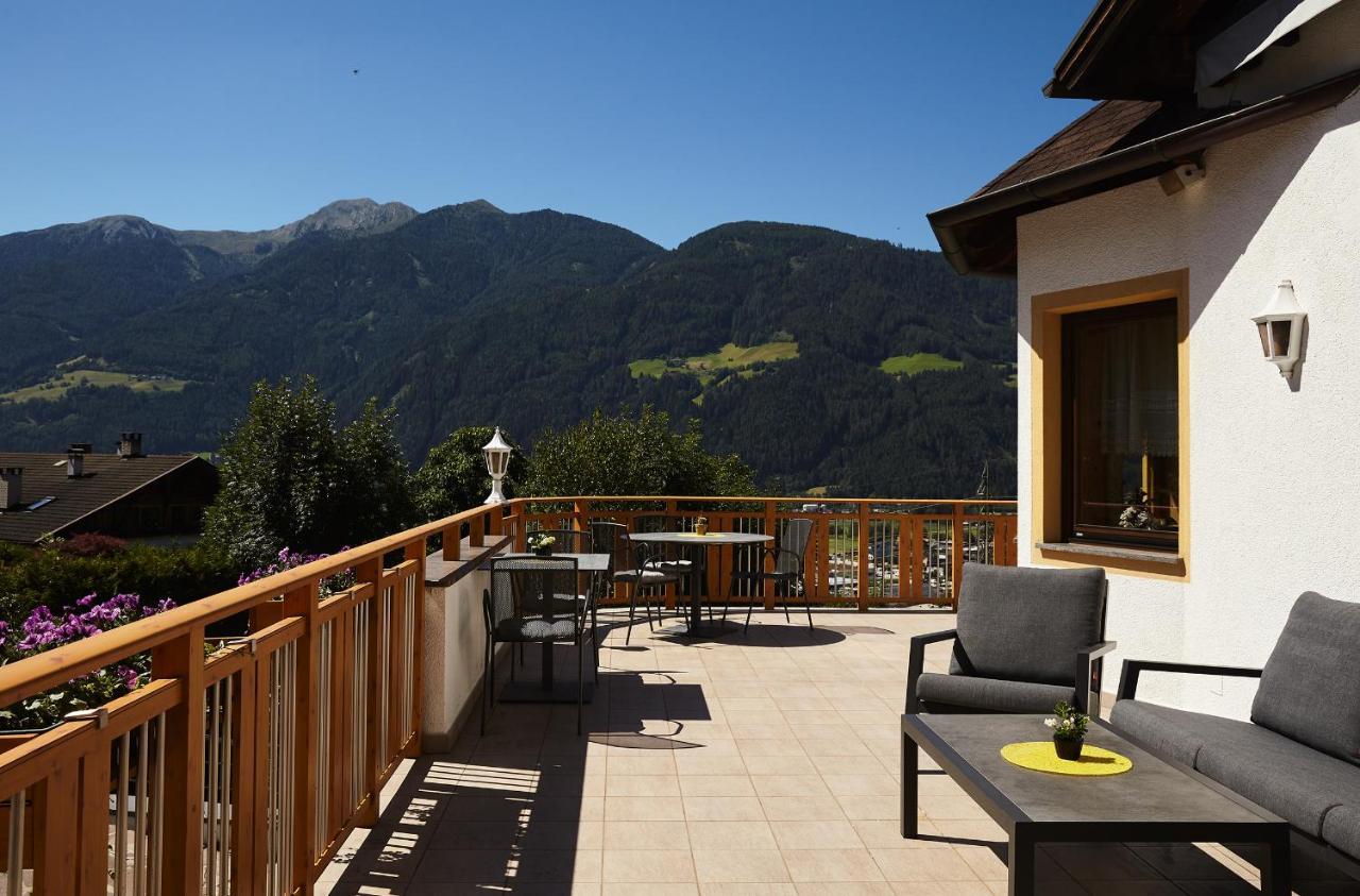 Hotel Sonnenheim Sterzing Buitenkant foto