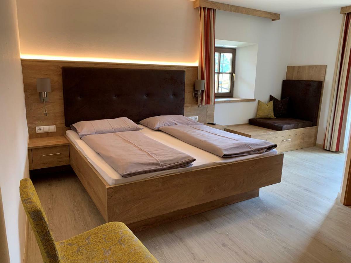 Hotel Sonnenheim Sterzing Buitenkant foto